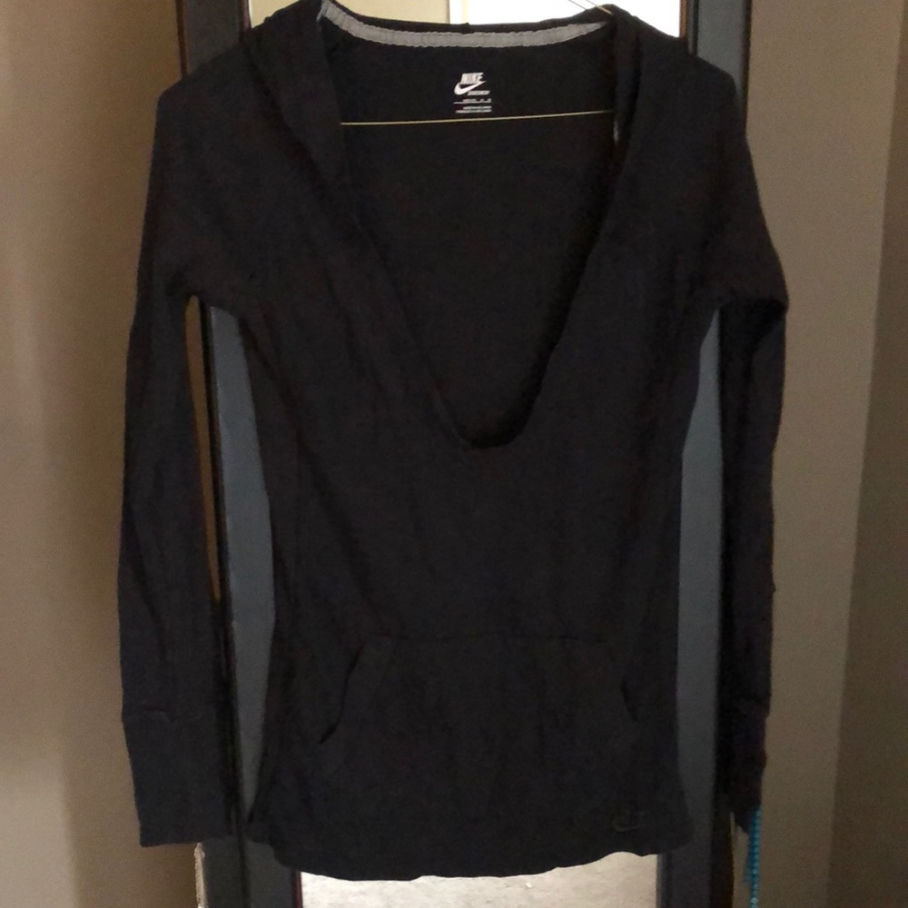 Nike hooded long sleeve t-shirt
